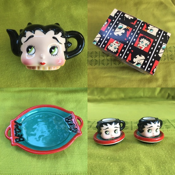 Vtg 1998 *Betty Boop* Miniature Ceramic Tea Set~ - Picture 6 of 8